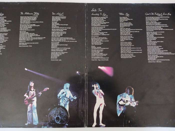 Queen - A Day At The Races  ( 1976 SA released LP )