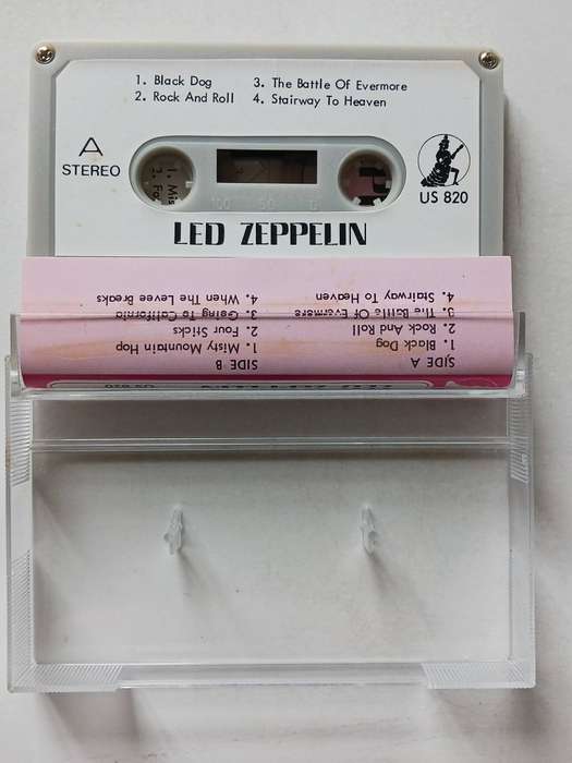 Led Zeppelin -  Untitled - Vol. 4  ( scares,unofficial,release,music cassette. )