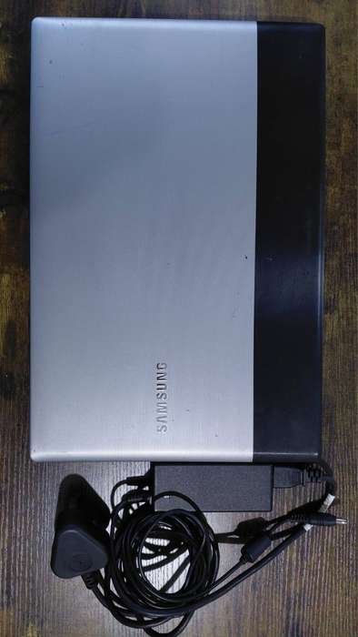 Samsung RV511 Laptop