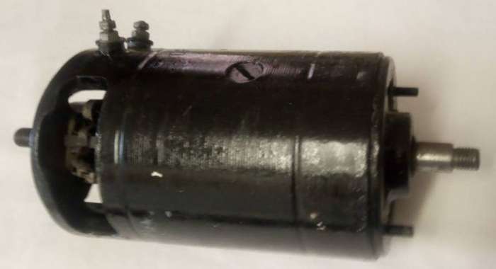 Volkswagen Karmann Ghia/Beetle/Kombi 12V generator