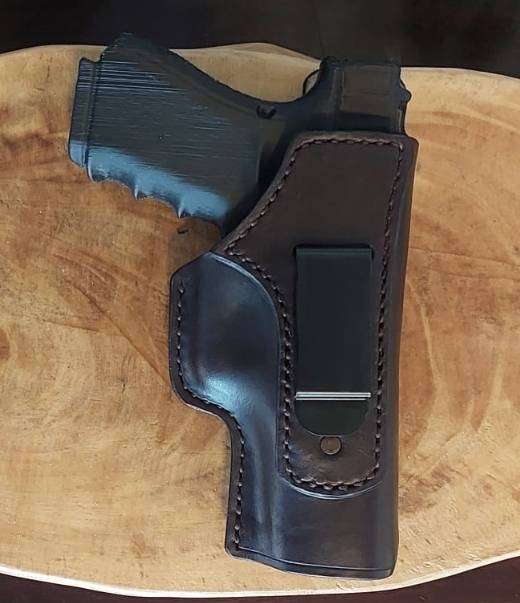GUN HOLSTERS :  IWB
