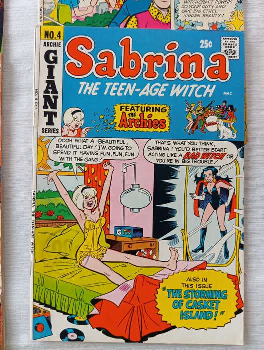 Sabrina the Teenage Witch 1971 comic book lot Archie series