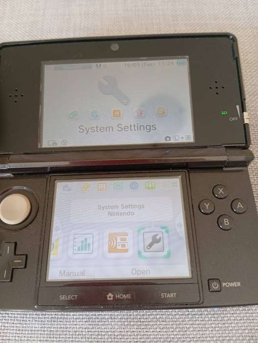 Nintendo 3DS - Cosmos Black