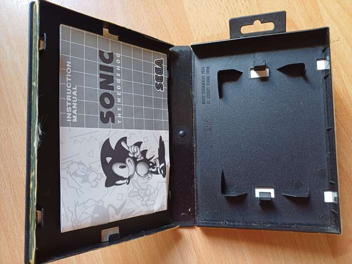 Sonic the Hedgehog - case and manual only Sega Mega Drive