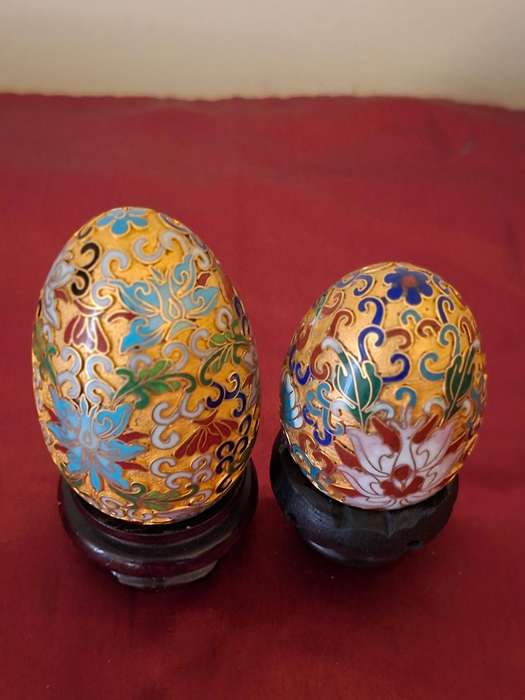 2 CLOISONNE EGGS