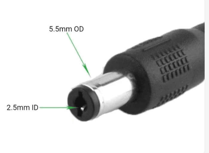 USB 5Volt to 12Volt Dc-connector(2.1mm) for KIRISUN PT446 radio charging.