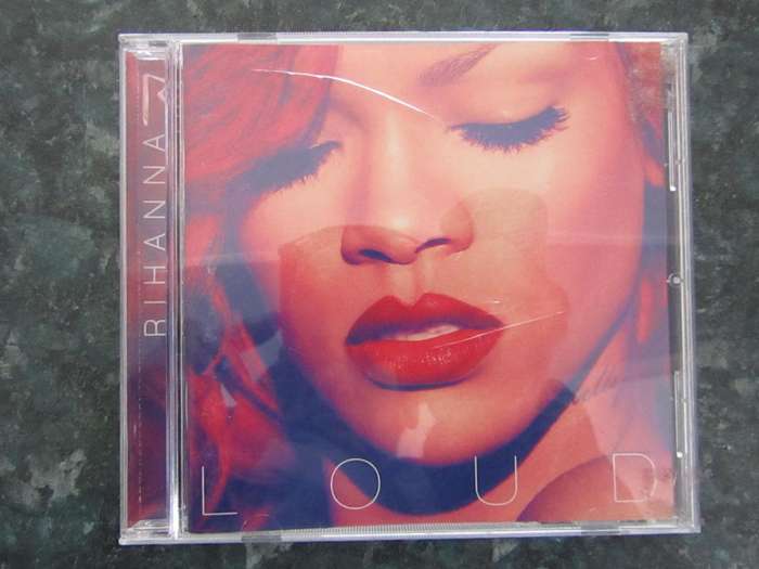 Rihanna - Loud (CD)