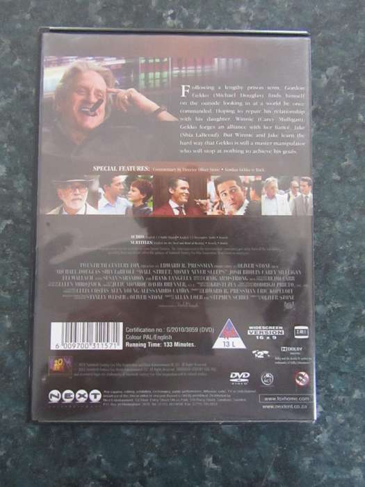 Wall Street: Money Never Sleeps (DVD)