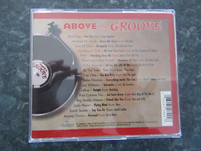 Various - Above The Groove (CD)