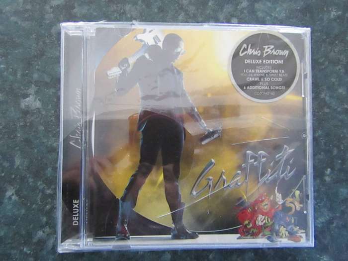 Chris Brown - Graffiti : Deluxe Edition (CD)