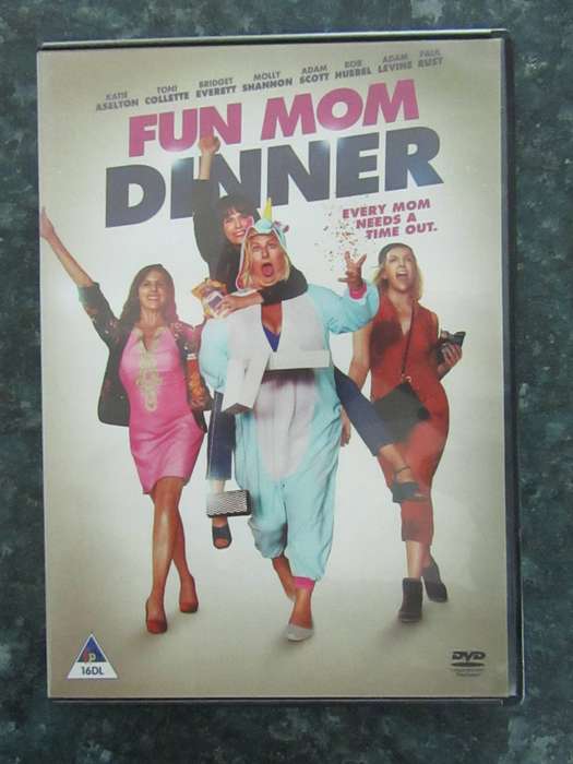 Fun Mom Dinner (DVD)