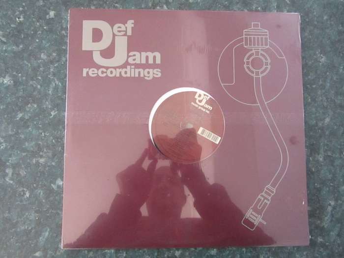 Ja Rule - 6 Feet Underground (12" VInyl LP)