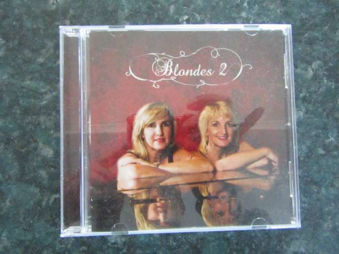 Blondes 2 - Blondes 2 (CD)