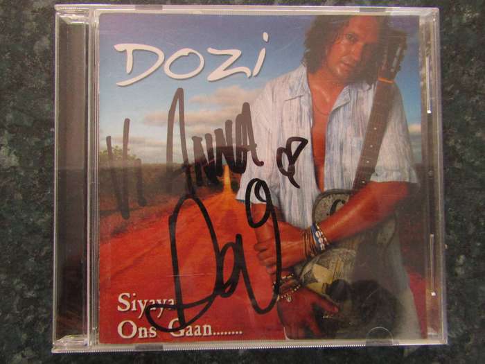 Dozi - Siyaya, Ons Gaan... (CD)