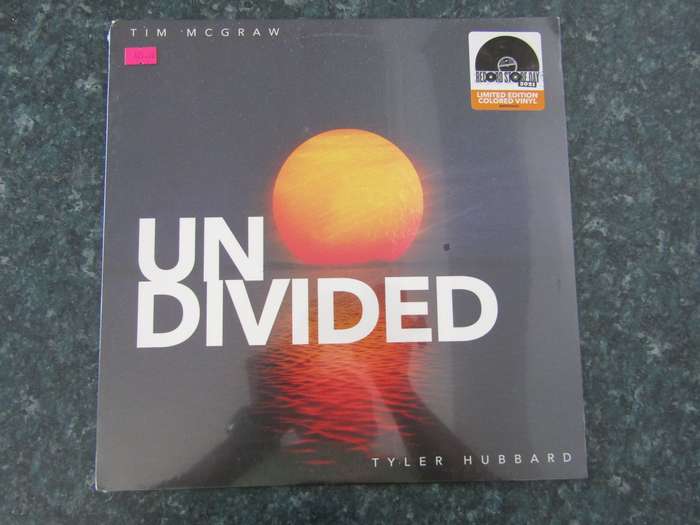 Tim McGraw, Tyler Hubbard  Undivided (12" Maxi Vinyl)