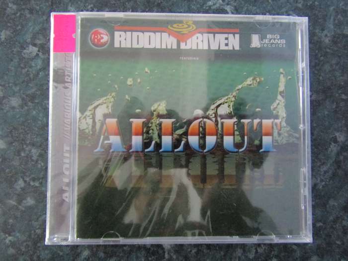 Various Artists - Riddim Driven Allout (CD)