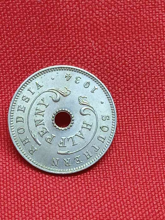 1934 SOUTHERN RHODESIA HALF PENNY WITH DIE CRACK ERROR