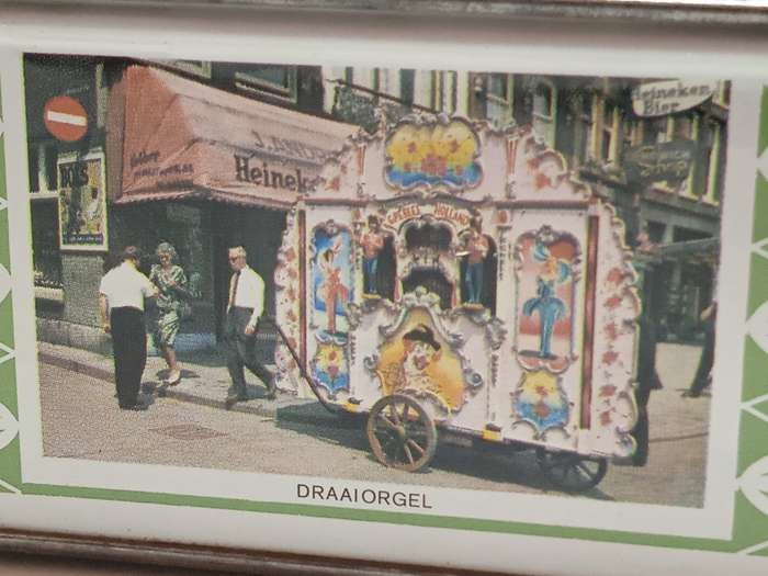 VINTAGE DUTCH TIN