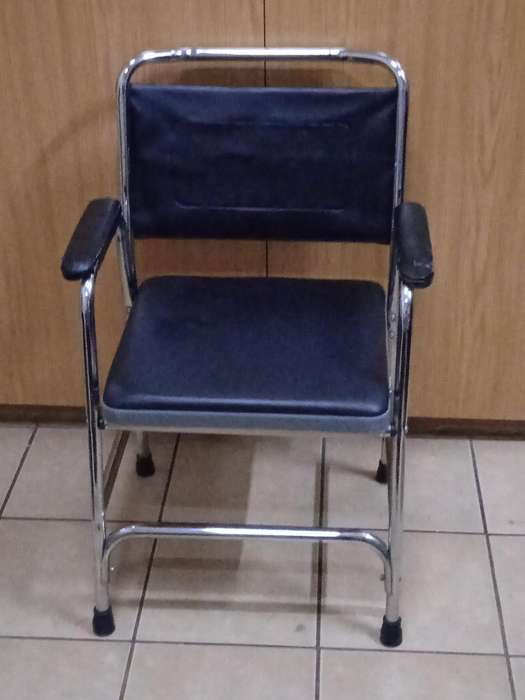 MEDICAL CHAIR