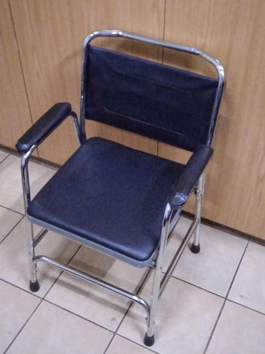 MEDICAL CHAIR