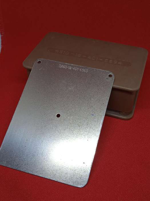 S.A.D.F ISSUE MIRROR & SOAP BOX