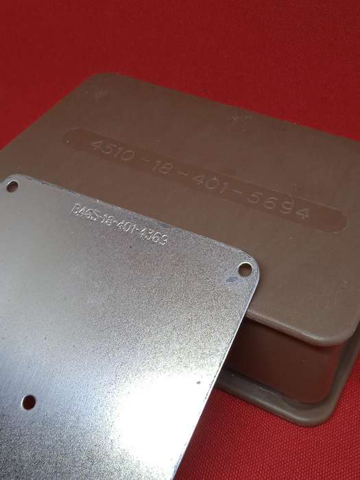 S.A.D.F ISSUE MIRROR & SOAP BOX