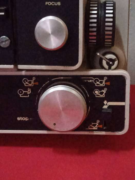 VINTAGE EUMIG MARK 610D PROJECTOR
