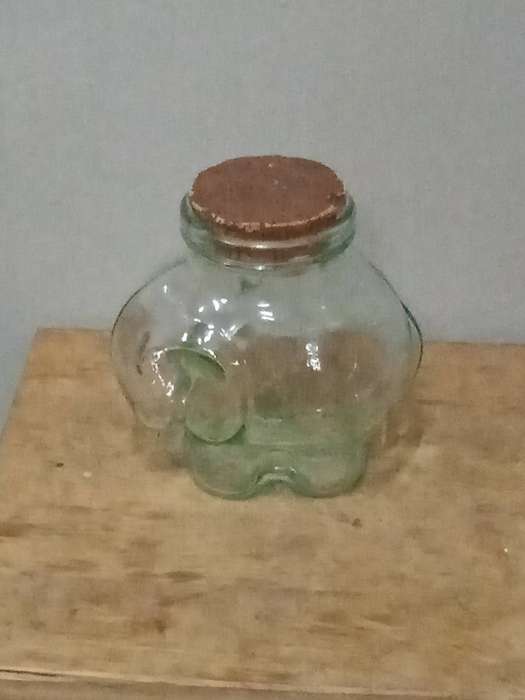 VINTAGE MADE IN ITALY GLASS ELEPHANT JAR