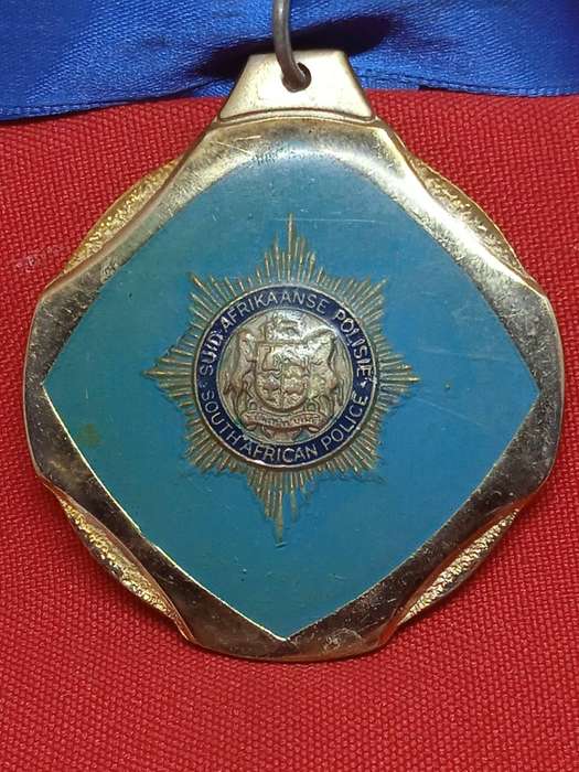 OLD SOUTH AFRICAN POLICE MEDAL