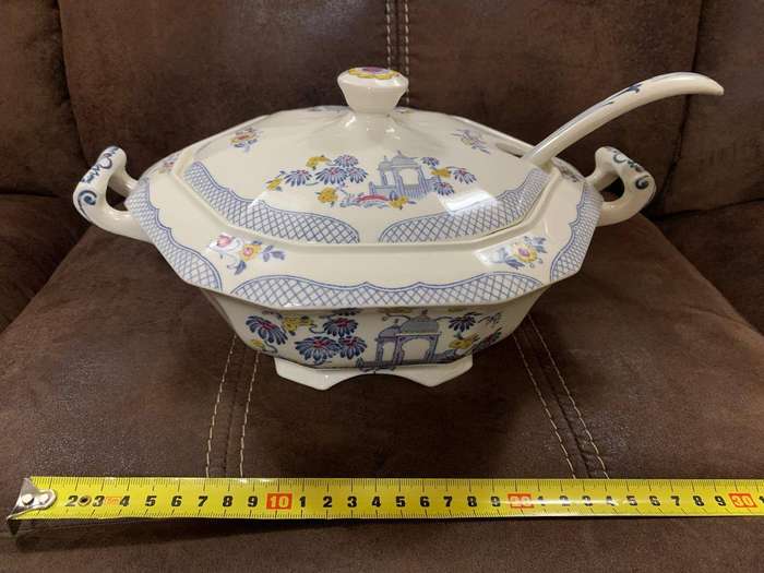Rare Vintage Alfred Meakin England 'Omar' Soup server with Spoon  1920s Transferware