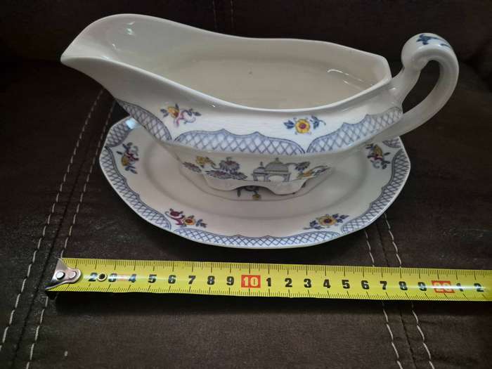 Rare Vintage Alfred Meakin England 'Omar' Gravy Boat with Tray  1920s Transferware