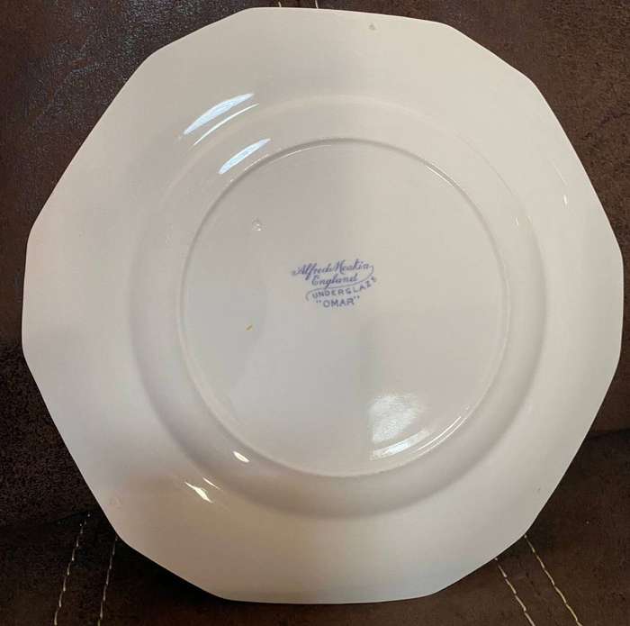 Rare Vintage Alfred Meakin England 'Omar' Luncheon Plates (22 cm)  1920s Transferware
