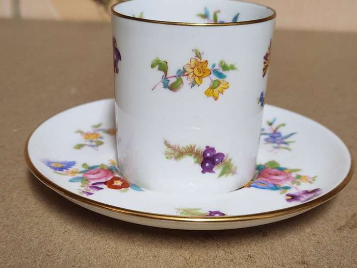 STUNNING SPODE COPELANDS CHINA CREAMER AND ONE DEMITASSE CUP AND SAUCER