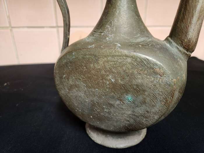 19th CENTURY ANTIQUE MIDDLE EASTERN QAJAR ERA COPPER EWER/PITCHER