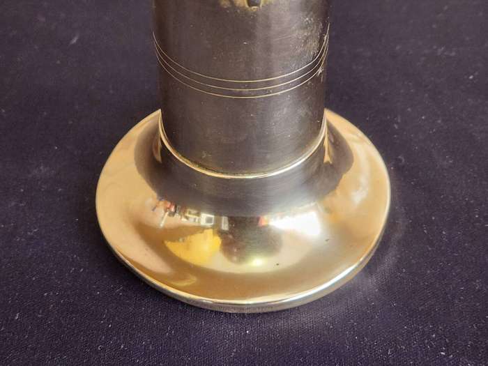STUNNING CIRCA 1900 ART NOUVEAU TWIN HANDLED BRASS VASE