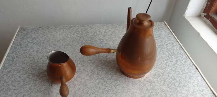 Copper Coffee Pot With Milk Jug With Wooden Handle - Made in Italy