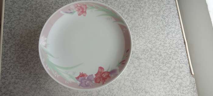 Gibson Dinnerware China  Pedestal Cake Stand