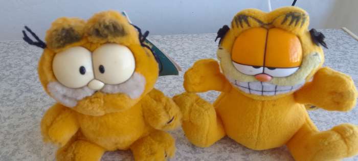 2 x Garfield Soft Toys