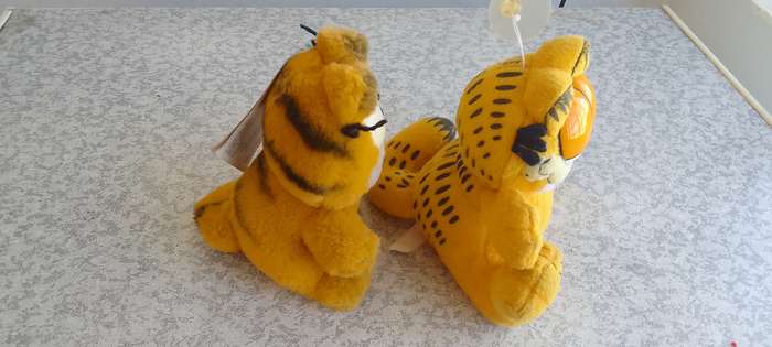 2 x Garfield Soft Toys