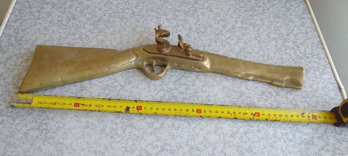 Brass  Flintlock Blunderbuss Wall Mount