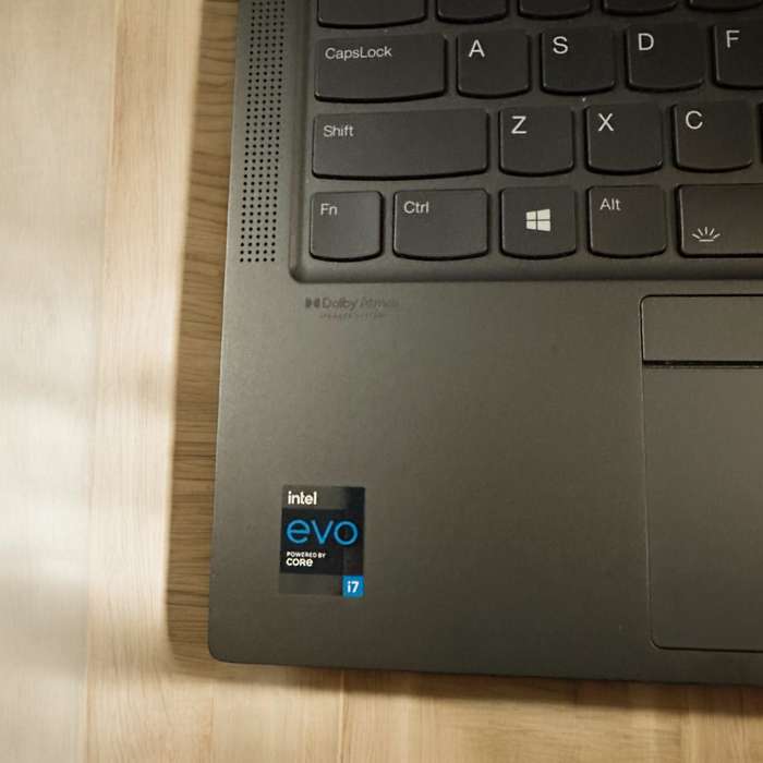 Lenovo ThinkPad X1 Yoga Gen 6 Notebook PC  Core i7-1165G7 / 14.0 WQUXGA Touch / 16GB RAM / 1TB SSD