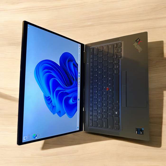 Lenovo ThinkPad X1 Yoga Gen 6 Notebook PC  Core i7-1165G7 / 14.0 WQUXGA Touch / 16GB RAM / 1TB SSD