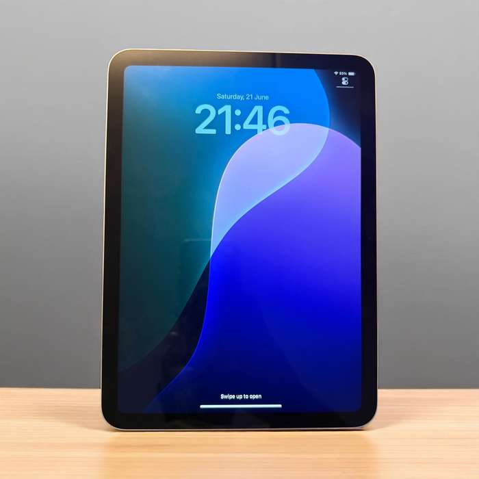 iPad 10.9" 10th Gen (Wifi Only) 64GB mint