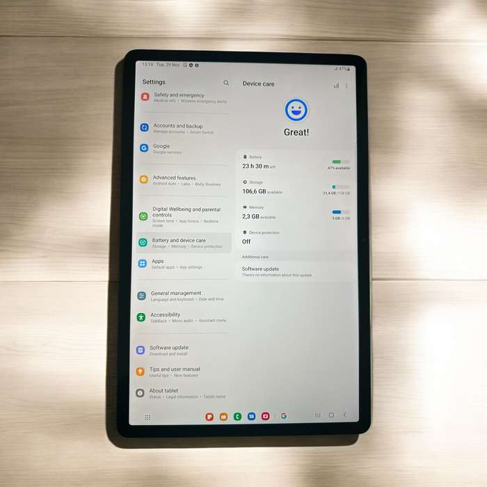 Samsung Galaxy Tab S7 FE 5G 128GB - Mystic Black mint new condition With Keyboard and S Pen