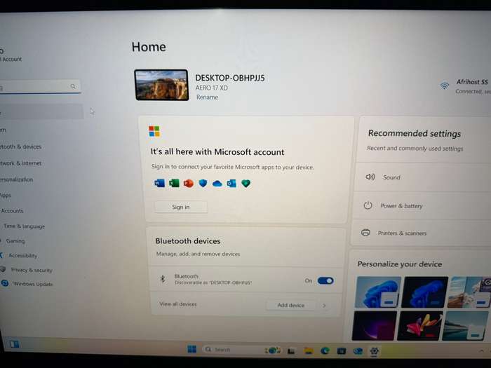 Gigabyte Aero 17 Hdr xd 17.3 4K 60Hz Hdr Intel Core i7-11800H RTX 3070  40gb ram 1tbssd