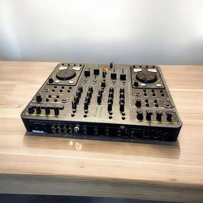Allen & Heath Xone:DX Professional ITCH Controller With MIDI mint condition