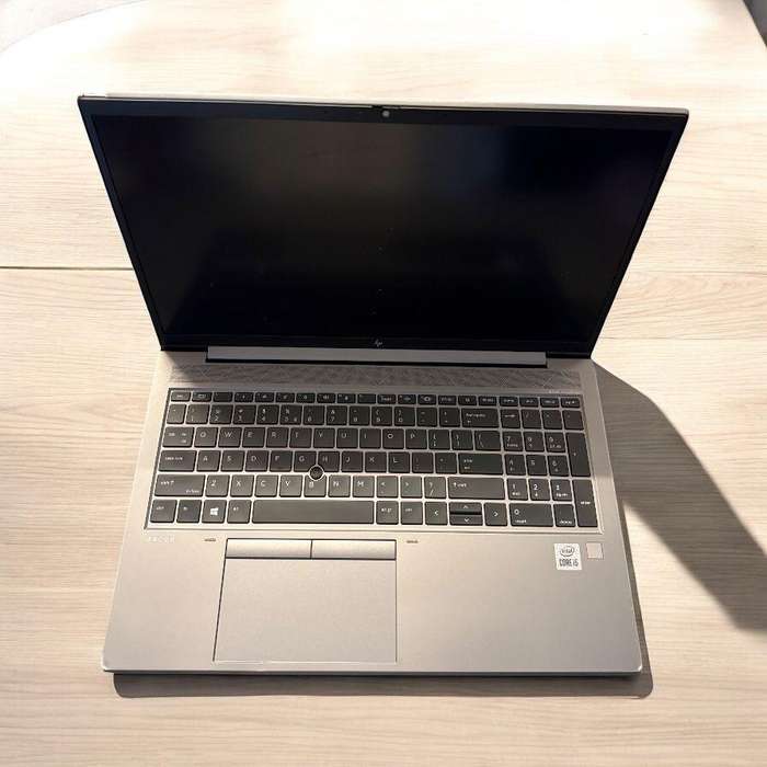 Hp Z book Firefly 15 G7 Mobile Workstation i5 10th gen 16gb ram 256gb ssd