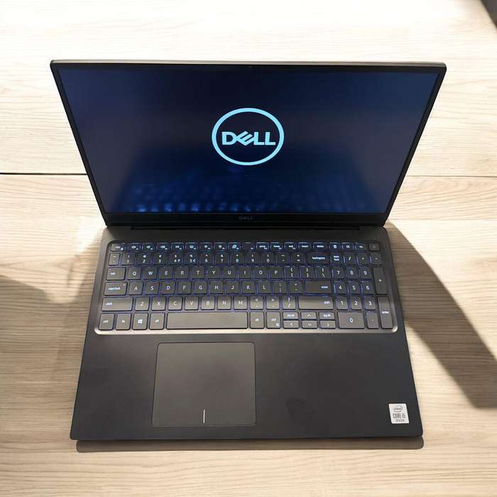 Dell Vostro 5590