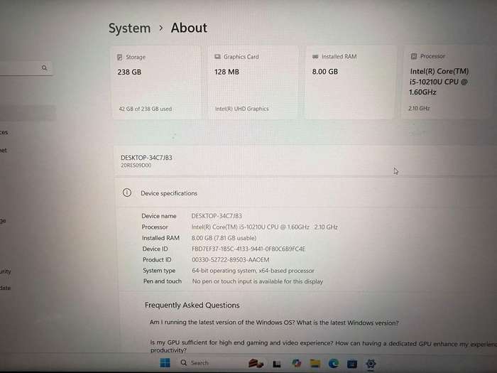 Lenovo E15 i5 10th gen 8gb ram 256gb ssd