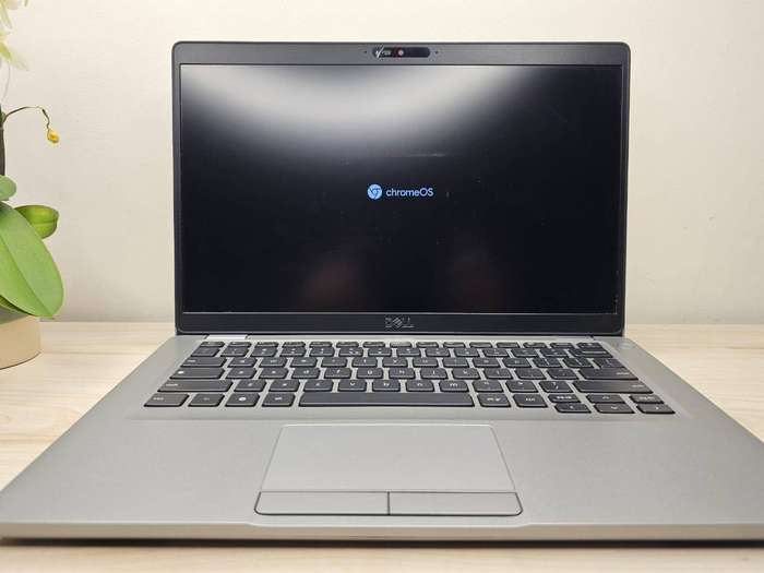 Dell  latitude 5400 Chromebook i5 8th gen